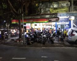 Covid 19 di Surabaya Meningkat, Pemkot Tak Akan Tutup Pusat Keramaian