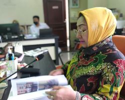 Warga Adukan PKL Pasar Genteng, Komisi A DPRD Kota Surabaya Tata Ulang PKL