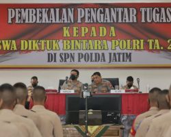 Siswa Diktuk Bintara Polri dan Dikmaba TNI AD, Kapolda Jatim Berikan Pembekalan