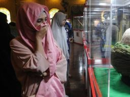 10 Artefak Peninggalan Rosululloh Dipamerkan di Desa Jatra Sampang