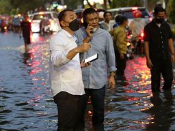 Kenapa di Surabaya Masih Ada Banjir? Ini Penjelasan Pak Wali Kota