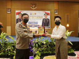 Tingkatkan Kemampuan Public Speaking, Polda Jatim Gelar Pelatihan PKPS