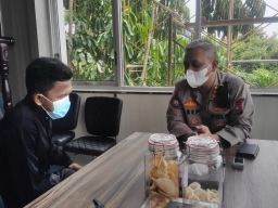 Lamar Cleaning Service, Febri Diterima Jadi Polisi Karena Hafal Qur'an