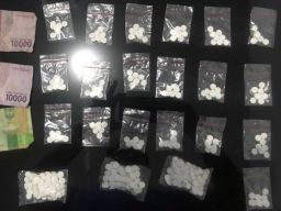 Edar Obat Terlarang, Seorang Pria di Jember Diringkus Polisi