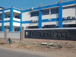 Alasan Stok Obat Habis, Pasien BPJS di Sampang Beli Obat di Luar