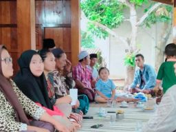 Usaha Tambak Udang di Desa Bira Timur Merusak Lahan Warga