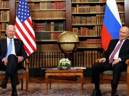 Rusia Tak Bergeming, AS Siap denga Skenario Terburuk