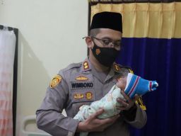 Perhatian Khusus Kapolres Bondowoso Untuk Bayi yang Dibuang