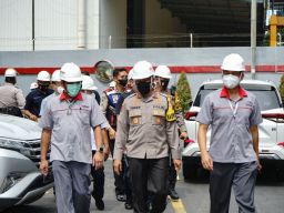 Hindari Antrian Warga, Kapolri Pastikan Stok Minyak Goreng Ada