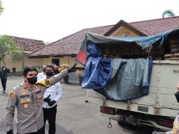 2,4 Ton Telur Busuk Siap Edar Digagalkan Polres Mojokerto