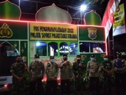 Danramil dan Kapolsek Tandes Kompak Pantau Pospam Lebaran