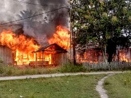 Kantor BPP Lama di Sei Fatimah Nunukan Terbakar, 4 Unit Damkar Dikerahkan