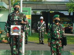 Dandim Gresik Bacakan Amanat Kasad Dalam Upacara Bendera 17 Mei 2022
