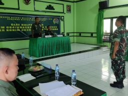 Pastikan Program dan Anggaran Berjalan Dengan Baik, Tim Dalproggar Korem Kunjungi Kodim Surabaya Utara