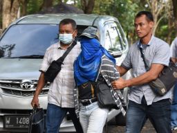 Manlap Latopsduk TNI AL Dua Personel Intelijen Musuh Diamankan