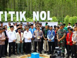 Kapolri Gelorakan Indonesia Emas 2045, Acara Gelar Bakti Kesehatan Titik O IKN