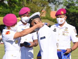 Direktur Latihan Kodiklatal Tutup Dikmata Marinir Angkatan XLI/1