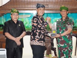 Danrem 084 Bhaskara Jaya Silahturahmi dan Rakernis TMMD KE-114 TA. 2022, di Kabupaten Sidoarjo