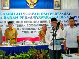 Pemkab Sampang Tekankan Anggota BPD yang Baru Dilantik Optimal dalam Kinerja