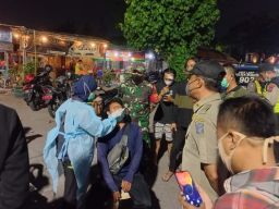 Babinsa Koramil Bubutan Bersama Empat Pilar Gelar Patroli Swab Hunter