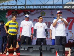 Sambut Hut RI ke 77 Dandim Bersama Masyarakat dan Forkopimda Gresik Gowes Bareng