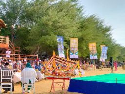 Pemprov Jatim Resmikan Klinik Bumdes Zona KIP di Pantai Lon Malang Sampang