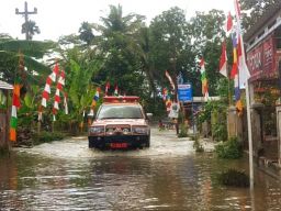 Hujan Sepanjang Malam, Wanareja, Cilacap Diterjang Banjir dan Longsor