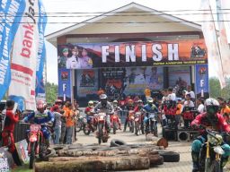 Ribuan Crosser Ikuti Ajang Adventure Tourism (PAT) 2022 Pacitan