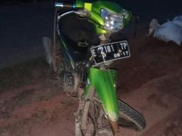 Laka Beruntun 3 Motor di Indramayu, 3 Remaja dan 1 Lansia Mengalami Luka