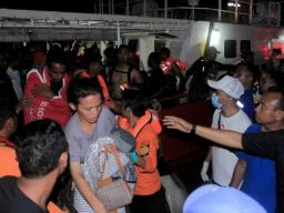Kapal Express Cantika 77 Terbakar di Perairan Laut Naikliu, 14 Penumpang Tewas