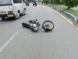 Karena Pengaruh Miras, Pemotor di Sentani Tewas Tabrak Pembatas Jalan