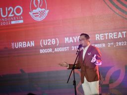 Ridwan Kamil Jamu Para Delegasi Nikmati Udara Sejuk Bogor