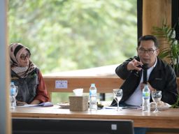 Ridwan Kamil Dorong Pembinaan Atlet Golf Usia Muda di Jabar