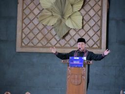 Wagub Jabar: Kader Posyandu Harus Paham Dunia Digital