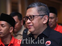 Jelang Tahun Politik, Hasto Gembleng 2000 Kader PDIP di Empire Palace Surabaya