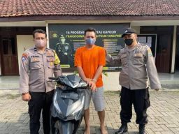 Pelaku Curanmor Driyorejo Diringkus Polisi, Motor Dikembalikan ke Korban