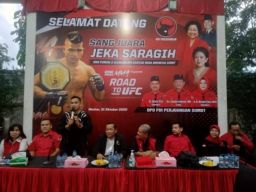 Ketua DPD PDI Perjuangan Sumut Sambut Kedatangan Kader BMI Atlet UFC