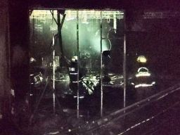 Sebuah Bar di Jalan Tanjung Duren Terbakar, 15 Unit Damkar Dikerahkan