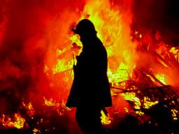 Kebakaran di Kebayoran Lama, Jakarta Selatan, Sebuah Rumah Tinggal Hangus