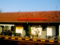 Kereta Api di Sragen, Sambar dan Seret Tubuh Sukiyo Hingga Terberai