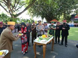 Hari Jadi Banyuwangi ke 251, Ipuk Fiestiandani Ajak Warga Jaga Kekompakan