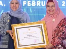 Joss! Kabupaten Gresik Sabet Juara l dalam Ajang Investment Award 2023