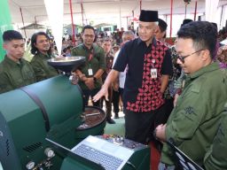 Ganjar Pranowo Kagum, Siswa SMK Maarif Membuat Mesin Roaster Kopi