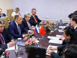 Mesra, Menlu Rusia dan China Kembali Bertemu di Forum Menteri G20 New Delhi