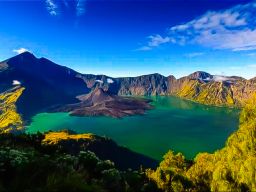 Lombok Kembali Sabet Gelar Destinasi Wisata Terbaik Versi Tripadvisor