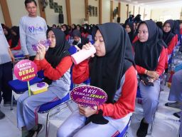 Ipuk Fiestiandani Peduli Gizi, Musnahkan Stunting dari Banyuwangi