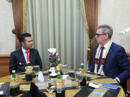 Emil Dardak Jajaki Kerjasama Ekonomi, Pendidikan dan Budaya dengan Uni Eropa