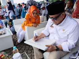 Di Depan Ribuan Guru TK, Lanyalla Nyatakan Kometmen Terkait Kesejahteraan