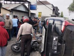 Kecelakaan Beruntun 6 Kendaraan di Bululawang Malang, Korban Patah Tulang