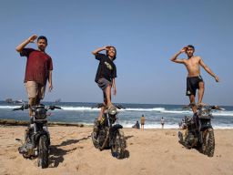 Pantai Pasetran Gondo Mayit, di Balik Ceritera Ngeri Ada Keindahan yang Memukau